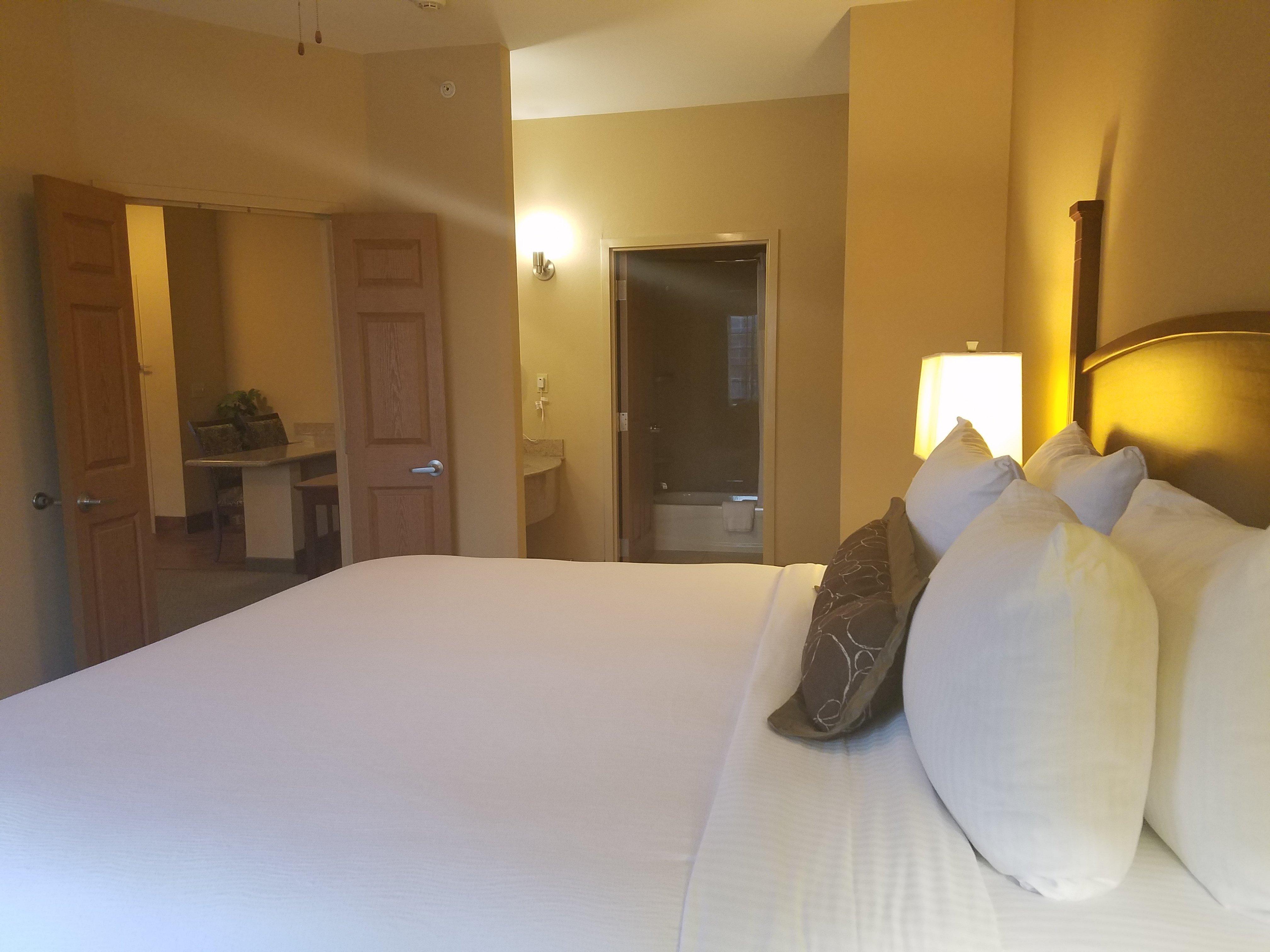 Staybridge Suites Rogers - Bentonville By Ihg Dış mekan fotoğraf