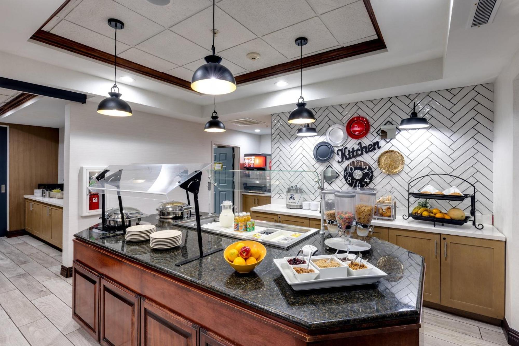 Staybridge Suites Rogers - Bentonville By Ihg Dış mekan fotoğraf