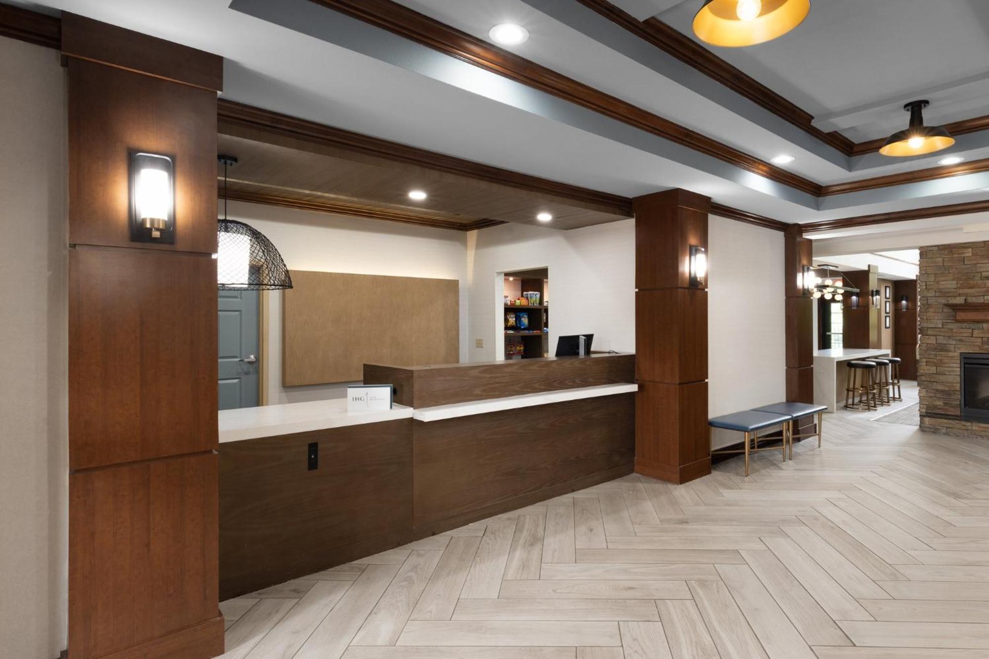 Staybridge Suites Rogers - Bentonville By Ihg Dış mekan fotoğraf